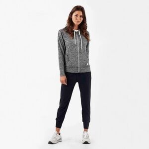 VUORI WOMEN'S HALO PERFORMANCE HOODIE Size Small Gray